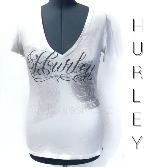Hurley Tops - Butterfly Wings V-neck Tee EUC